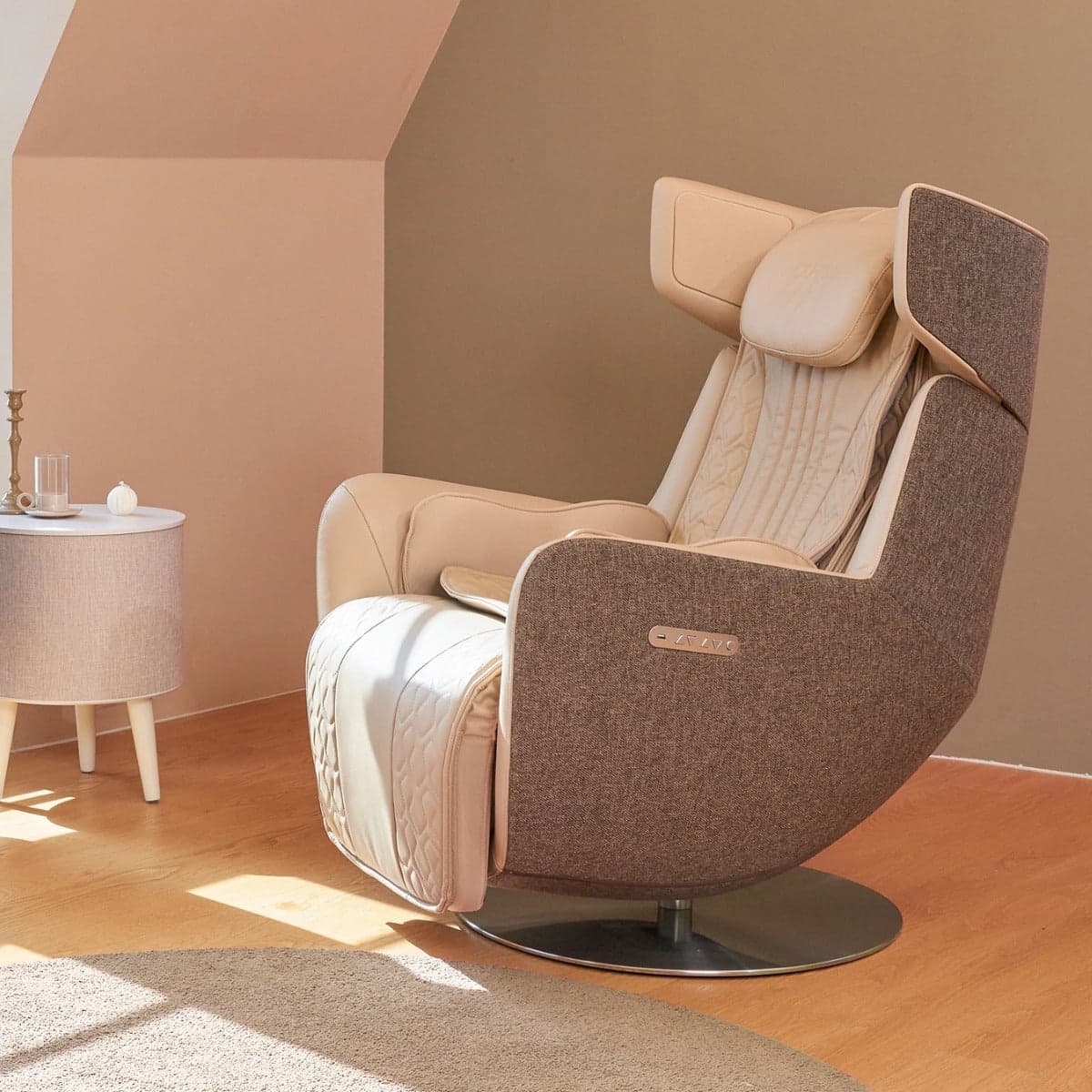 Nouhaus Orbit massage chair